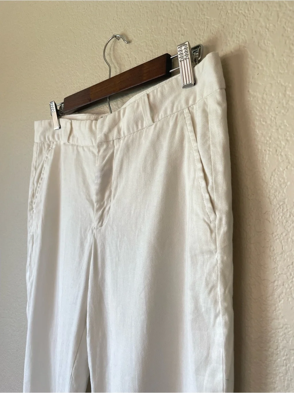 Banana Republic lightweight white